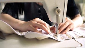 KRAWCOWE/SZWACZKI DO SZYCIA ELEMENTÓW KOSZUL ZATRUDNIE, również do przyu